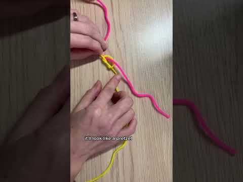 How to join yarn with a magic knot