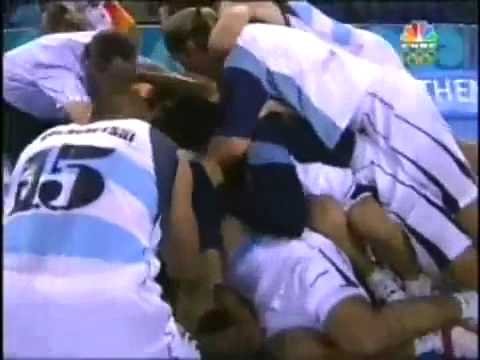 Manu Ginobili vs Serbia - Atenas 2004