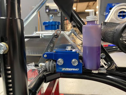 How to build an Outlaw Kart: Step 11 - Bleeding the Brakes
