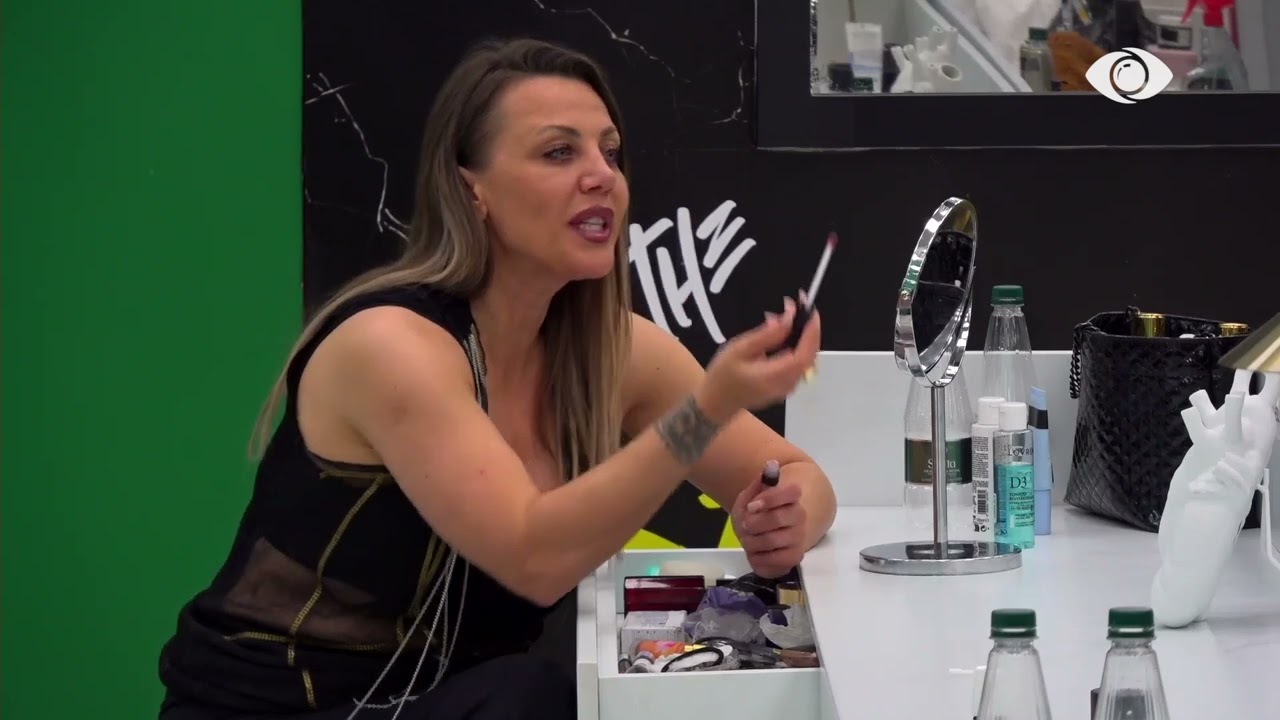 Ajo problemin e ka me mua/ Ola bisedon me Gertën për Valbonën