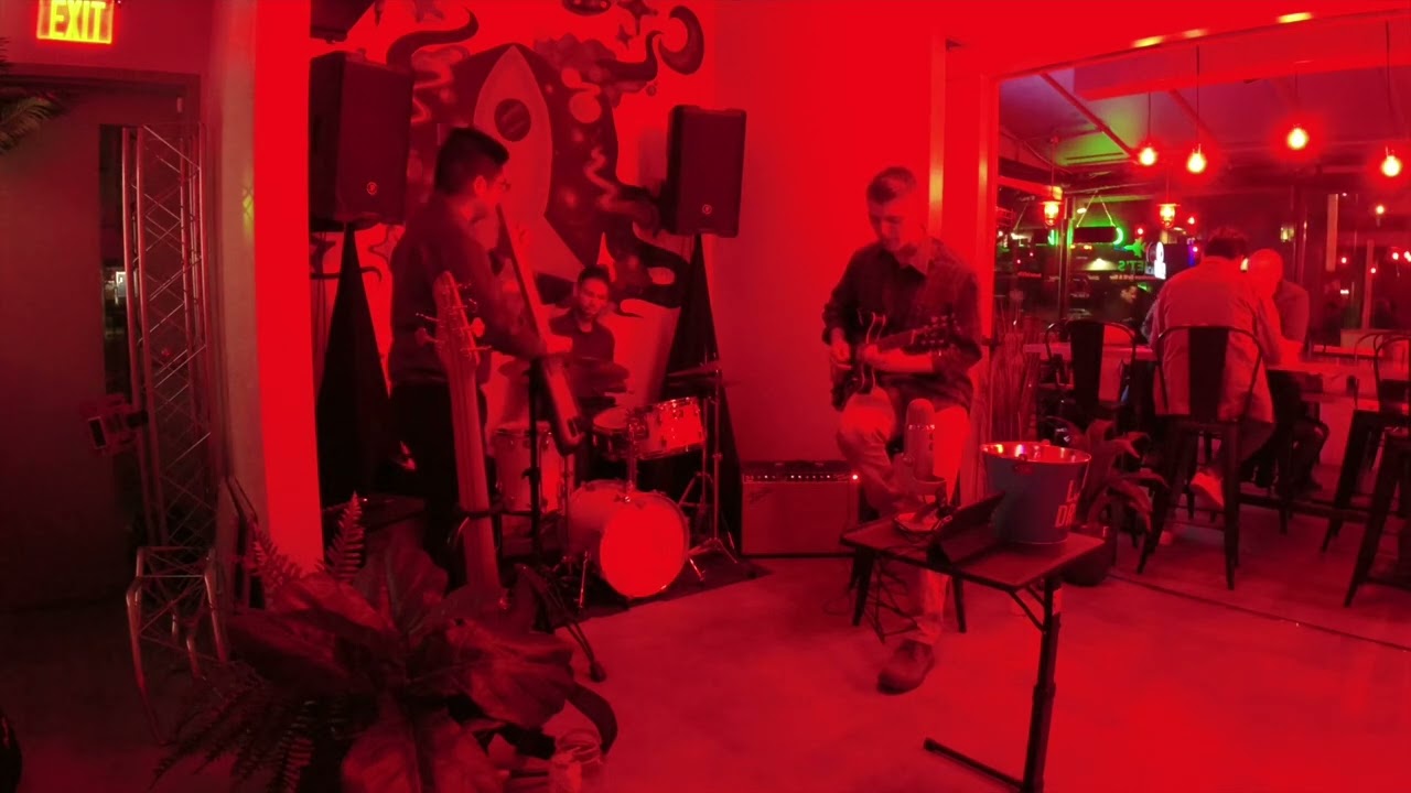 Promotional video thumbnail 2 for Alex Valdez Trio