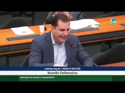 Para trazer mais facilidade e menos burocracia para a vida do cidadão