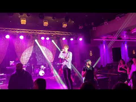 Erik 2019 Nam ca si hat tai Vancouver