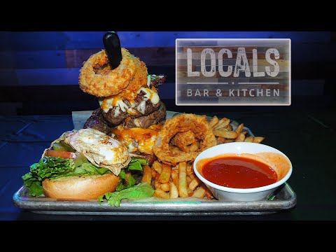 Locals Bar's "Lunatic" Burger Patty Record Challenge in Louisiana!!