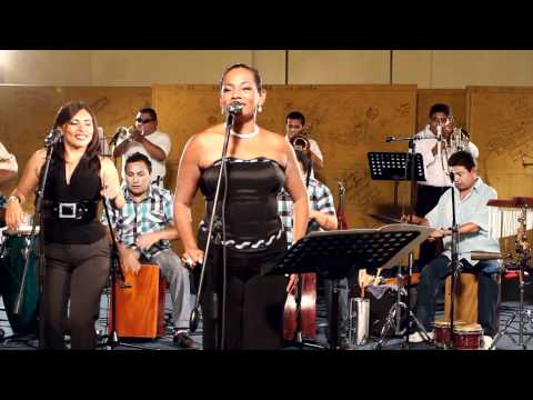 Mentiras son - Cosa nuestra  de Tito Manrique en vivo