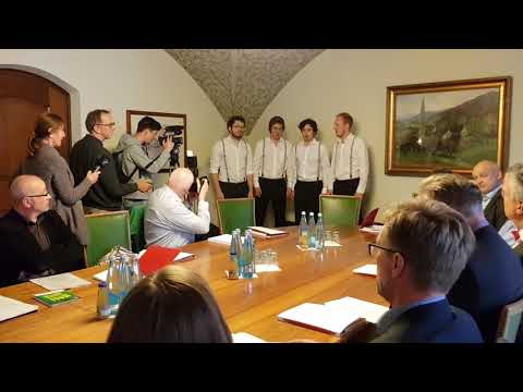 "Das Herrengedeck" aus Freiburg eröffnet DCW-Pressekonferenz 2018