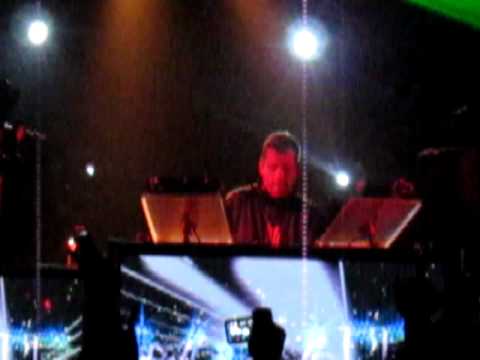 Kaskade - So High (Inphinity & Kalendr Remix) @ The Mezzanine (Dynasty Tour 5-22-10)