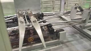 (Kyoto Railway museum) Lowering and raising Pantographs