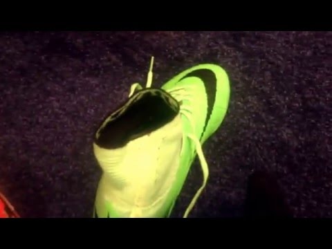 Nike hypervenom phantom 2 unboxing - nike lightning storm pack