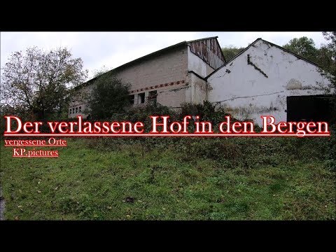 Der verlassene Hof hoch oben in den Bergen