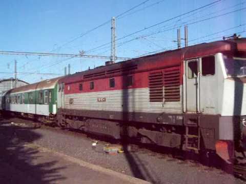 749 162 na čele R 1252 - rozjezd  Praha Hl.Nádraží - 9.10.2010.
