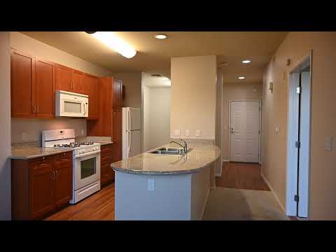 Bella Vista At Warner Ridge Apartments - Woodland Hills - Estancia Unit 32216