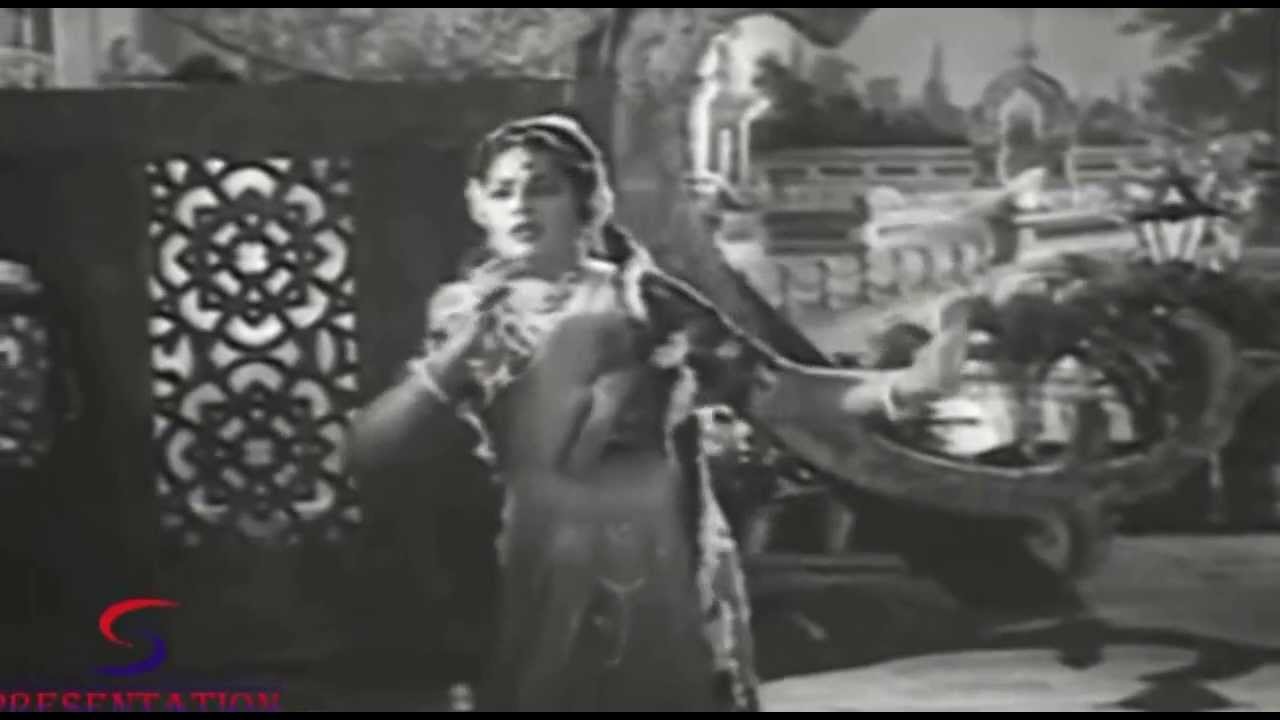 Tum Chale Aaye Badi Maharbani Lyrics | Daal Mein Kala | Asha Bhosle | Chitalkar Ramchandra