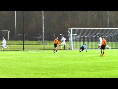 12 dec 2015 Breukelen Fc C1 - VV De Meern C2 com 3-0 Doelpunt Breukelen (1-0)