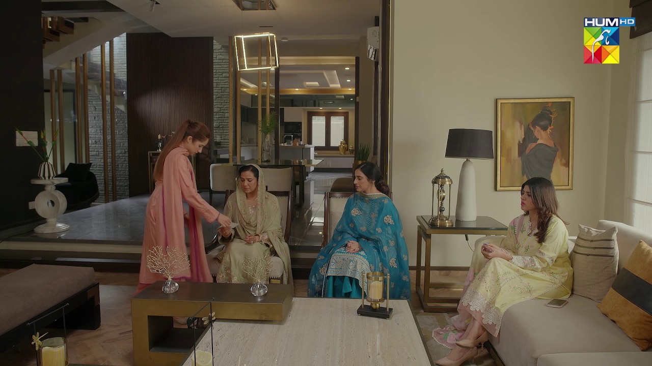 Itnay Thory Paisy Sadqa Smjh Kar Hassan Ko Muaf Krti Hun..! #sabeenafarooq #margewafa