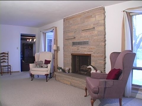 ** SOLD! ** Liberty St Green Bay, WI  JB and Kim Burton Realtors.mp4