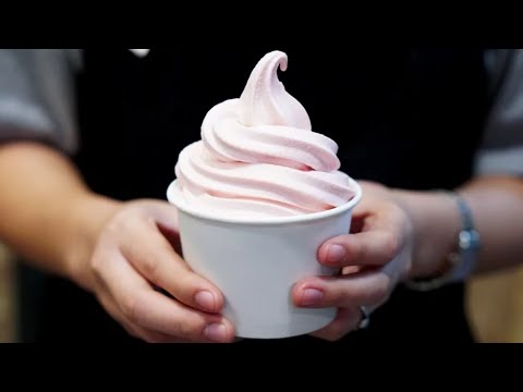 The Real Reason Why Frozen Yogurt Chains Are Disappearing