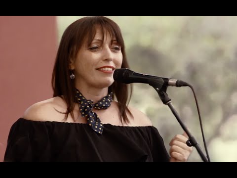 Leslie Page - Love Is Stronger Far Than We (LIVE)