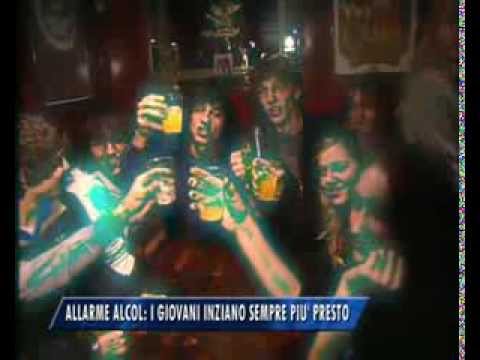 Gli attori famosi che hanno lalcolismo Lappezzamento da alcolismo per leggere il cimitero su alcool