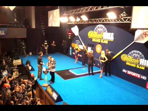 Wolverhampton GSOD 2011 Phil Taylor Walk On