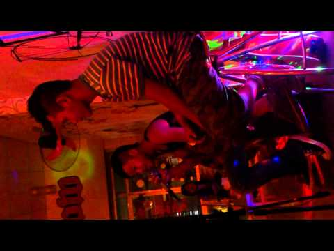 Quang bet ft. Huyhuy