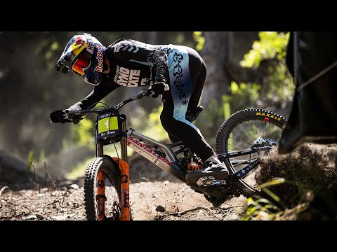 THE BEST DOWNHILL TRACK LA THUILE | SLEEPER SHREDDIT '25