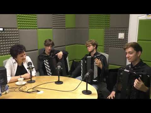 Rozmowa z prof. Elwirą Śliwkiewicz-Cisak i trio akordeonowym w składzie: Adam, Franciszek, Mateusz