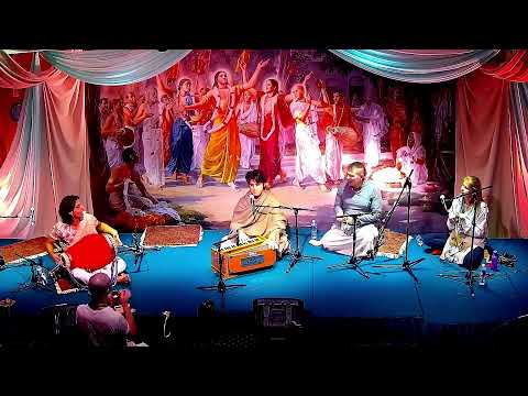 HH Dhirasanta Das Goswami + Gaura Arati + Kirtans Vaishnava Winter Festival - Baltic 2020.01.17d.