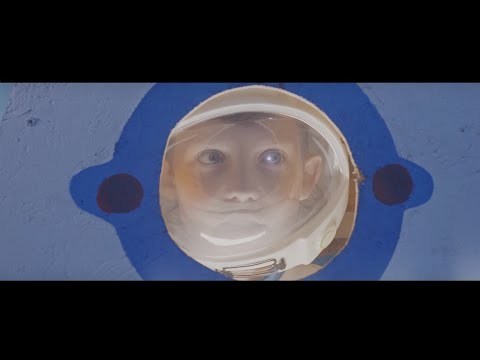 Tau - Stars feat. B.R.O