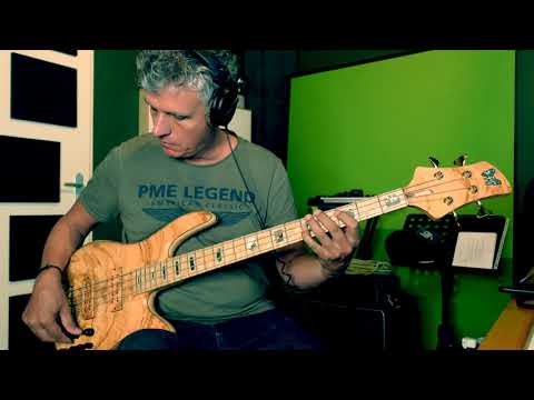 A comparison between Stenback, Fodera and a '78Jazz