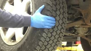2004 Cadillac Escalade Inner and Outer Tie Rod Ends