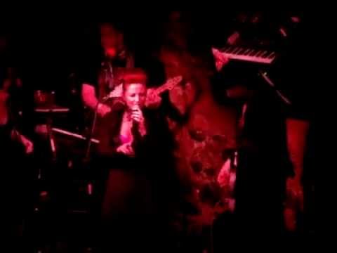 Kırıp Döktüklerim Beyoğlu Hayal Kahvesi