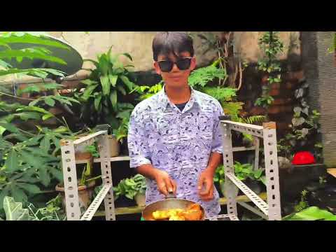 Grilled Chicken with Aromatic Lime Leaf Marinade