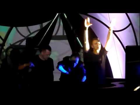 Swanky Tunes - Calling (Ultra 2012)