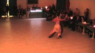 Lautaro Cancela y Lucila Segura - Tigre Viejo.m4v