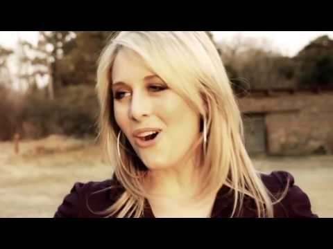 Liza Bronner - Hier By My (Official Video)