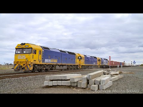 7902V Mildura Container Train With G525 G519 BL30 At Gheringhap (5/6/2024) - PoathTV Railways