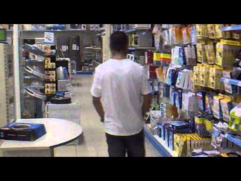 Spevák a Rapper..Atisek V nákupnom Dome..Jurdorecords..by Šahy