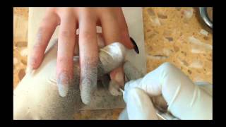 HOW TO REMOVE GEL NAILS