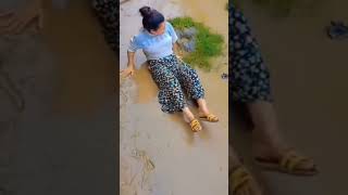 Download lagu Orang Jatuh terpeleset #videolucu #orangterpeleset #orangkepleset #orangjatuhlucu #shorts mp3 Download lagu Orang Jatuh terpeleset #videolucu #orangterpeleset #orangkepleset #orangjatuhlucu #shorts mp3