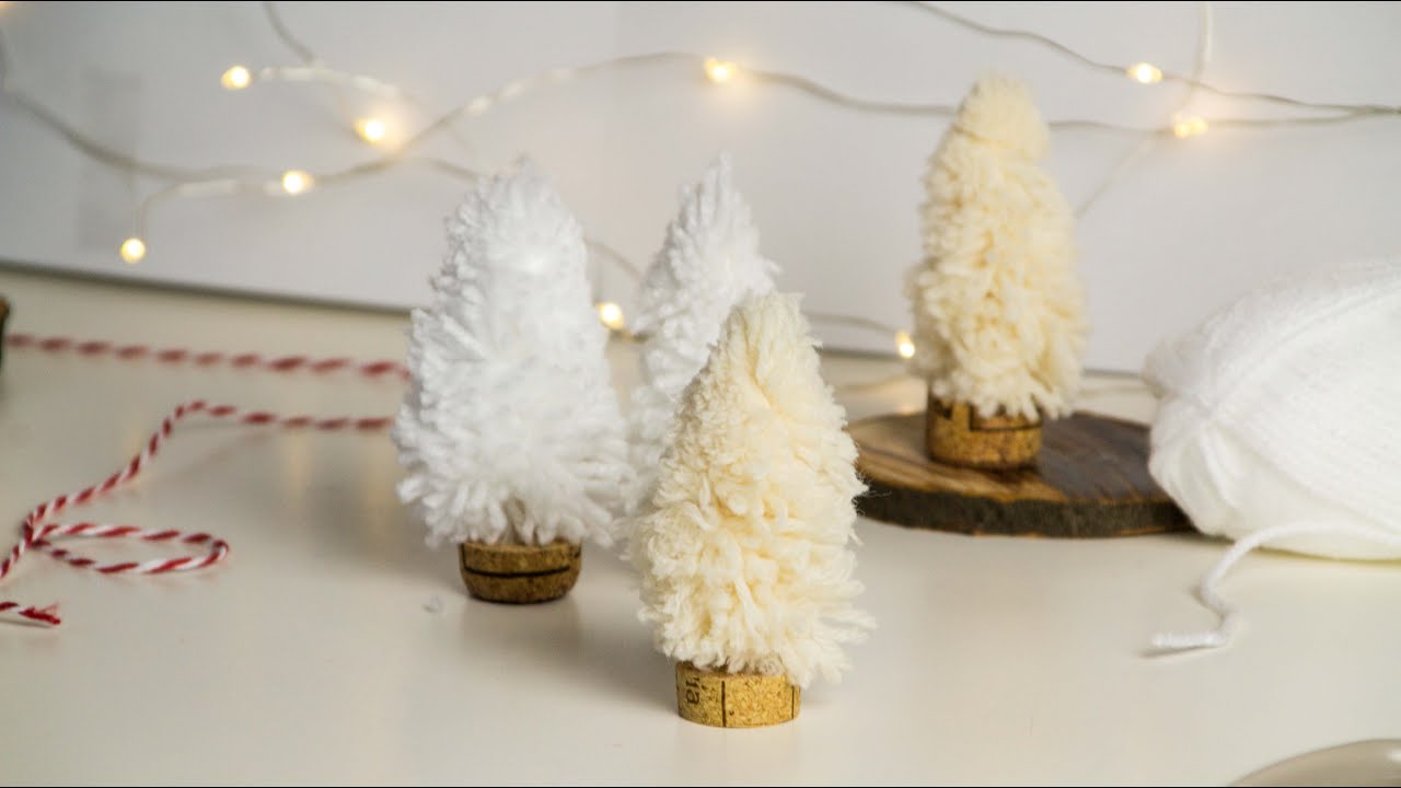 ALBERELLI di NATALE semplici e veloci con i Pom Poms // Christmas tree with pom poms