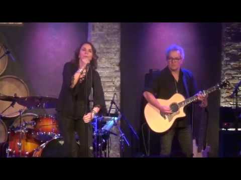 PATTY SMYTH & SCANDAL "Downtown Train" New York, NY 1/14/18