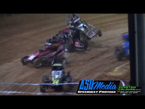 Speedcars: Brad Young, Rob Stewart, Scott Wilson Crash - Archerfield Speedway