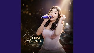 Download lagu Menggapai Cinta mp3