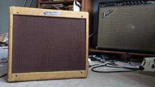 Video thumbnail for Fender Harvard tweed 1956 1957 1958 demo - 1967 Epiphone Riviera by Reverend Guitar Man