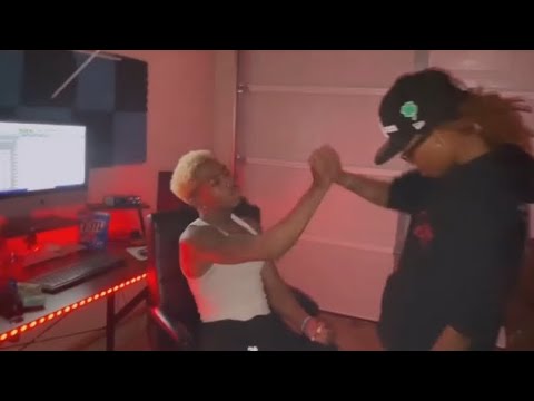 Juh Chill Hoeee ft. MKF Strapp - SKARS