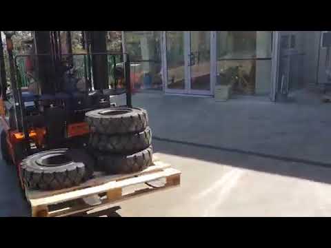 Κλαρκ REDDOT Forklift 3500kg-thumb-1