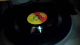 willie dixon walking the blues