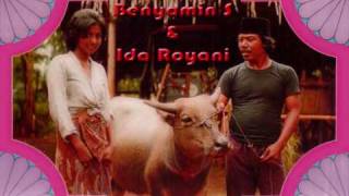Download lagu Benyamin S & Ida Royani - Belajar Menyanyi **banned in Singapore radio** mp3
