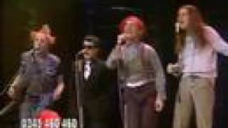 The Young Ones Live w/ Cliff Richard